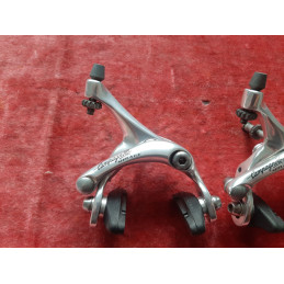 Detalhe do mecanismo de pivot duplo Campagnolo Mirage