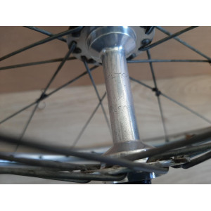 Mozzo EXCELTOO Super Léger – dettaglio corpo e flange in alluminio