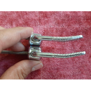 MAILLARD ATOM Schnellspanner: Geschlossener Spannhebel im Detail