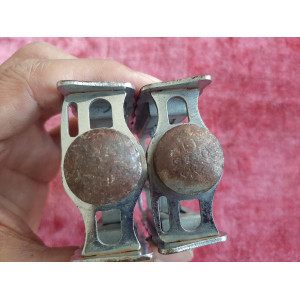 Pedales Lyotard 136R conjunto completo