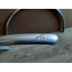 Garde-Boue en Aluminium/ACIER 40mm pour velo randonneur 700 en bon état GB14