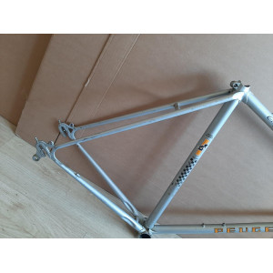 Cadre velo PEUGEOT PKN10 Compétition REYNOLDS 531 2930g 54×54cm 126.4 mm BSFF