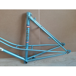 Quadro Liberia 650B Lady 52cm – Liga de Aço Vintage