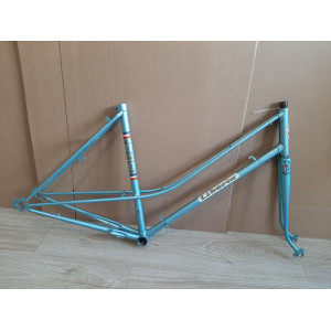 Fork steerer tube 25x100 thread check