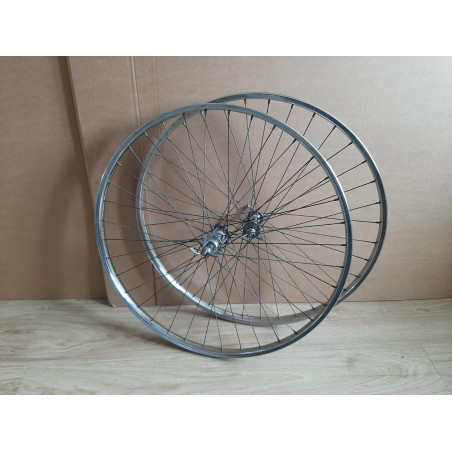 2 Roues DEA ACIER 650B clincher rims hub NEW STAR randonneuse PEUGEOT 123mm