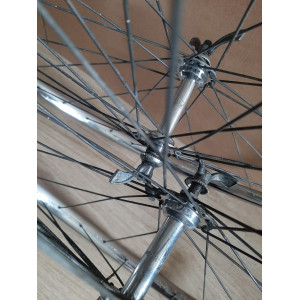 2 Roues DEA ACIER 650B clincher rims hub NEW STAR randonneuse PEUGEOT 123mm