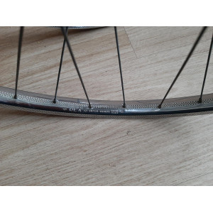 2 Roues DEA ACIER 650B clincher rims hub NEW STAR randonneuse PEUGEOT 123mm