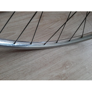2 Roues DEA ACIER 650B clincher rims hub NEW STAR randonneuse PEUGEOT 123mm