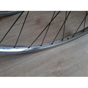 2 Roues DEA ACIER 650B clincher rims hub NEW STAR randonneuse PEUGEOT 123mm