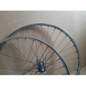 2 Roues DEA ACIER 650B clincher rims hub NEW STAR randonneuse PEUGEOT 123mm