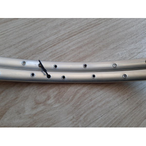 MAVIC MODULE E 700c rim valve hole