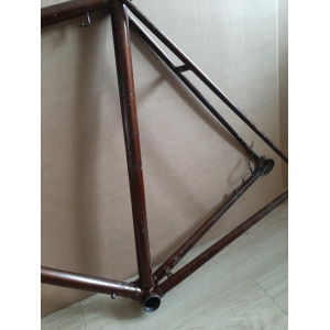 Détail de la peinture bleue d'origine et des décors du cadre Raleigh
