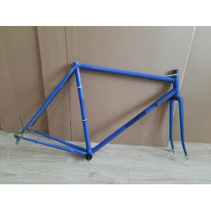Cadre vélo de route vintage Piasentin en acier - Vue globale trois quarts