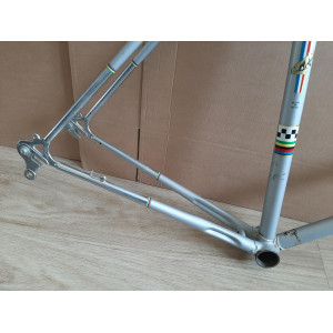 Medición del tubo horizontal de centro a centro 56 cm
