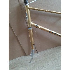 Cadre velo PEUGEOT PK65 randonneuse Reynolds 531 700 1978 lady 57cm 3400g 121,6mm BSFF