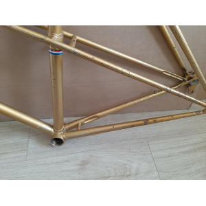 Cadre velo PEUGEOT PK65 randonneuse Reynolds 531 700 1978 lady 57cm 3400g 121,6mm BSFF