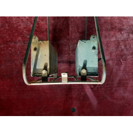 Caja herramienta metal Peugeot 1940-50 vista inferior