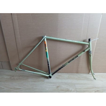 Cadre de vélo de course vintage Motobécane C5 Columbus bleu de profil