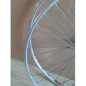2 Roues MAVIC module E 700c hub ATOM VELO DE ROUTE CLINCHER rims 122.6mm RO13