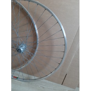 2 Roues MAVIC module E 700c hub ATOM VELO DE ROUTE CLINCHER rims 122.6mm RO13