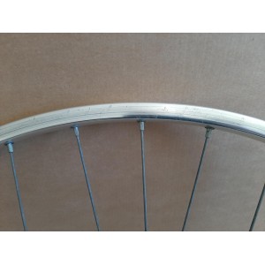 MAVIC MA2 700c front wheel with Maillard hub, clincher rim for road bike, 97.3mm spacing