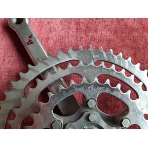 SPECIALITES TA Kurbelgarnitur 32-42-52 Zähne Duralumin 170mm mit Kette