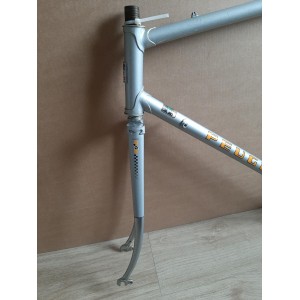 Rear brake bridge and stay construction