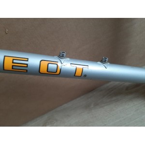 Serial numbers engraved on Peugeot dropouts