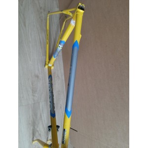 Cadre+ jeu de direction velo VENETO COLUMBUS 3400g 59.5×57cm 131 mm 1.37*24