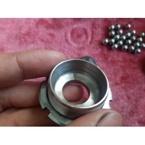 Stronglight bottom bracket 35x100 French thread 125 mm triple chainset BP3