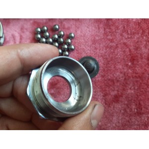 Stronglight bottom bracket 35x100 French thread 125 mm triple chainset BP3