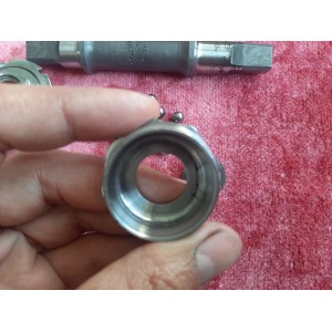 Stronglight bottom bracket 35x100 French thread 125 mm triple chainset BP3