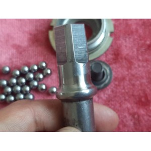 NERVAR Bottom Bracket 35x100 Swiss Thread 126mm Triple Chainset