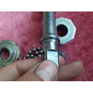 Stronglight bottom bracket 35x100 French thread 125 mm triple chainset BP7