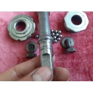 Boitier de pedalier STRONGLIGHT 35x100 Français 125mm velo triple plateaux BP7