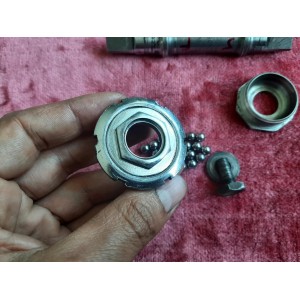 Stronglight bottom bracket 35x100 French thread 125 mm triple chainset BP7