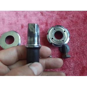 STRONGLIGHT Competition bottom bracket 35x100 French thread 125mm triple chainset