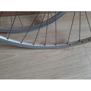 2 Roues AIR LINE CAMPAGNOLO 700c VELO DE ROUTE jante à pneu 13*622  RO18