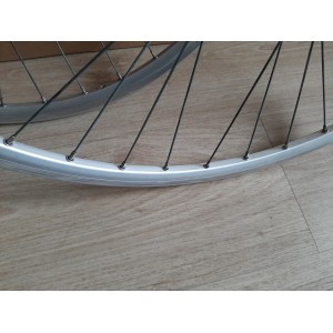 2 Roues AIR LINE CAMPAGNOLO 700c VELO DE ROUTE jante à pneu 13*622  RO18