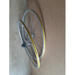 2 Roues AIR LINE CAMPAGNOLO 700c VELO DE ROUTE jante à pneu 13*622  RO18