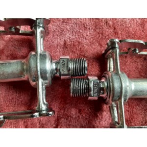 Ambientazione vintage pedali Campagnolo Record pista