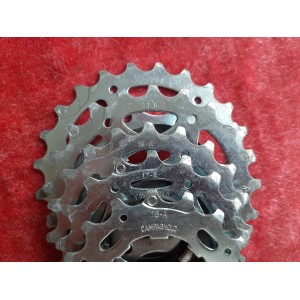 Cassete Campagnolo 8 velocidades 13-23 – marca e gravação ITALIA