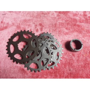 Casete 16-28 SHIMANO – detalle del acero y desgaste
