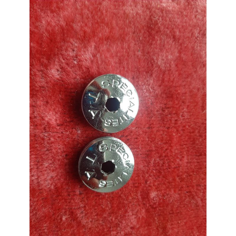 Point Cache noir pour protection de pédalier de vélo