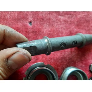 Boitier de pedalier STRONGLIGHT 35x100 Français 125mm velo triple plateaux BP12SREF