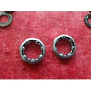 Stronglight bottom bracket 35x100 French thread 125 mm triple chainset BP7