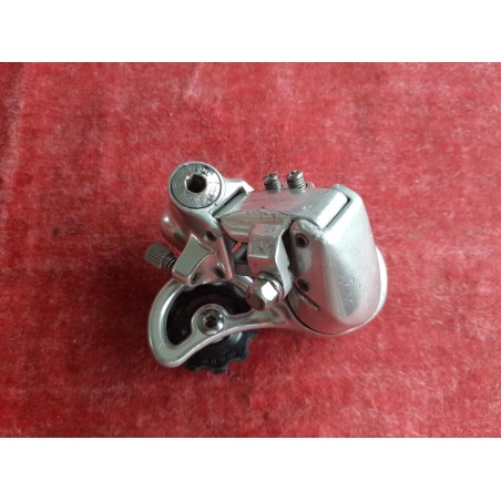 Dérailleur arrière Campagnolo ancien vélo éroica vue de face