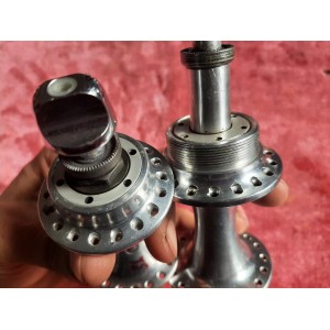 État de surface et roulements de la paire de moyeux MAVIC 500 RD