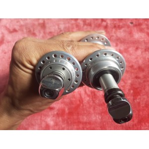 MAVIC 501 vintage hub set front and rear 36H BSA thread 1.37x24