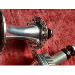 MAVIC 501 front hub axle and locknut